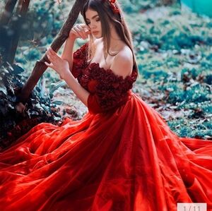 Gorgeous red prom dress